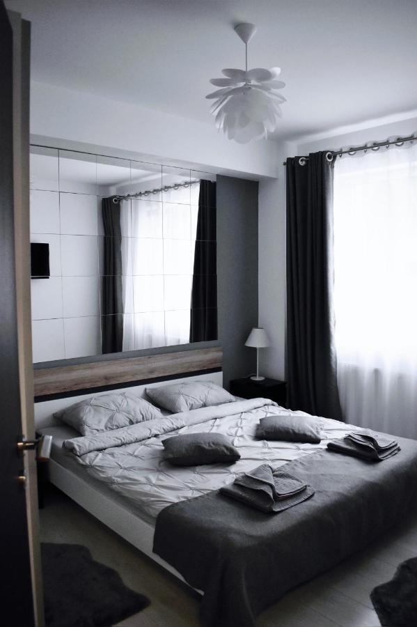 Etalon Airport Apartment *